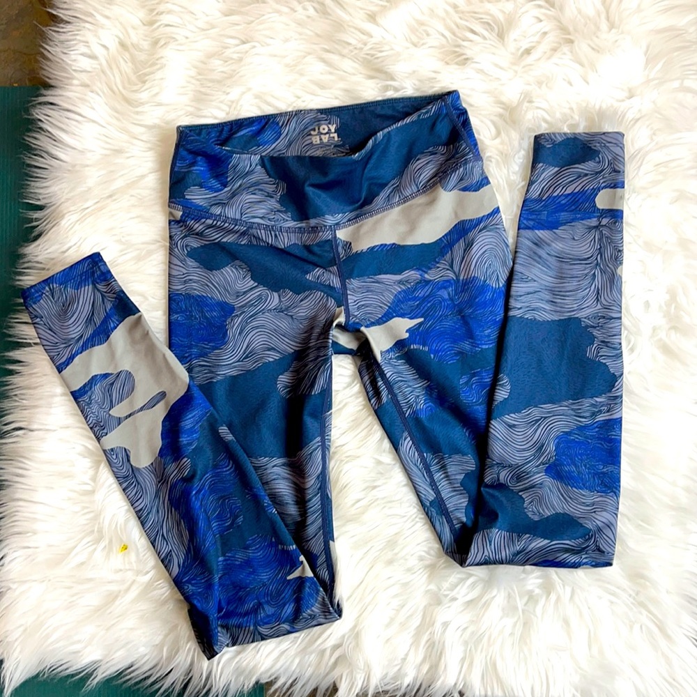 Gorgeous designed joy lab leggings EUC